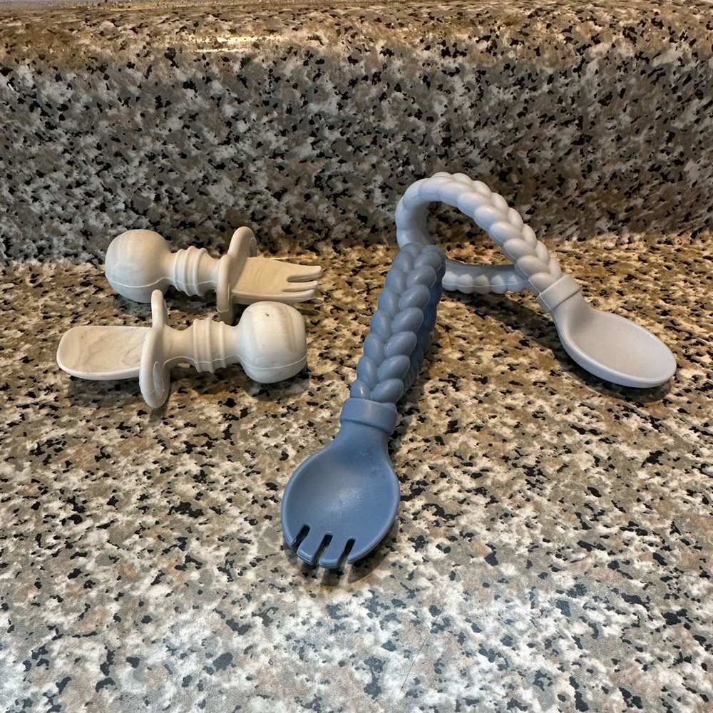 Bum Kins & Itzy Ritzy | Silicone Baby Utensils